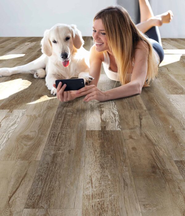 United Weavers Bella Greenville Rigid Core Floor 7" x 48" - Image 2