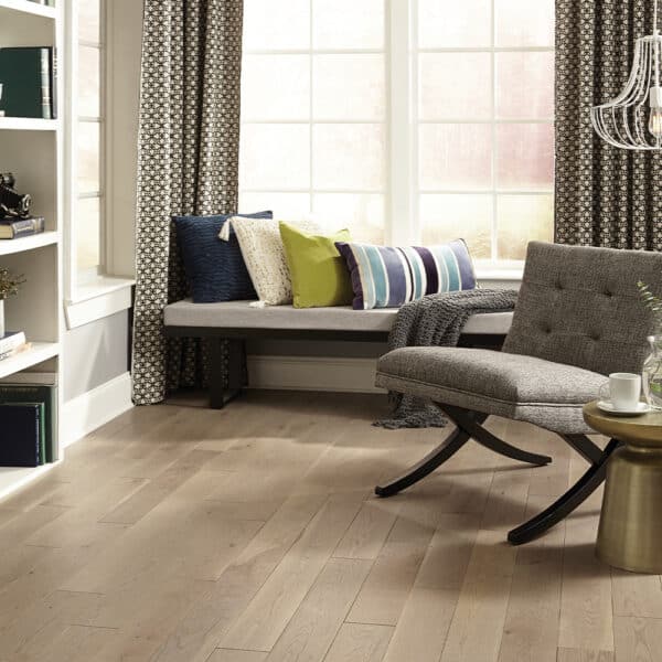 Mullican Hardwood Wexford Wire Brushed 4" Oak Seabrook 23553 - Image 2
