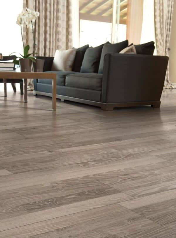 Mohawk RevWood Essentials Carrolton Grey Flannel Oak 7 1/2" CDL16-98 - Image 2