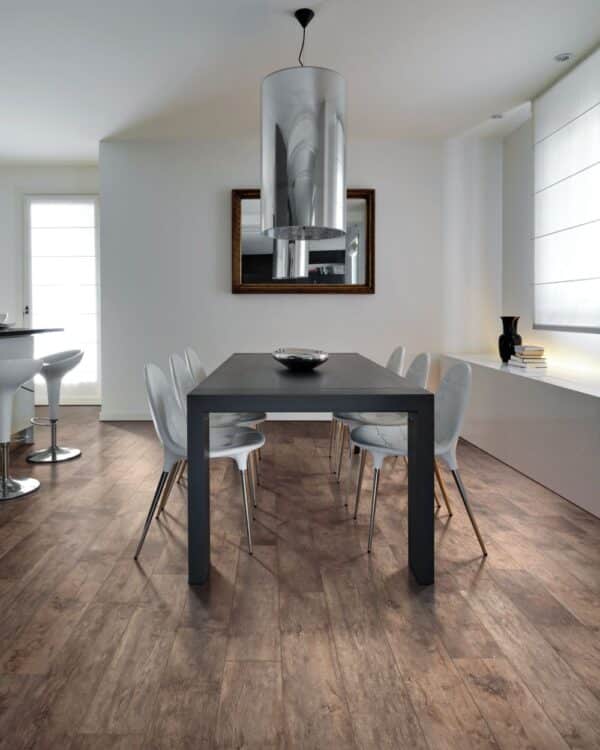 Mohawk RevWood Essentials Chalet Vista Beachwood Cream Oak 7 1/2" CDL73-09 - Image 2