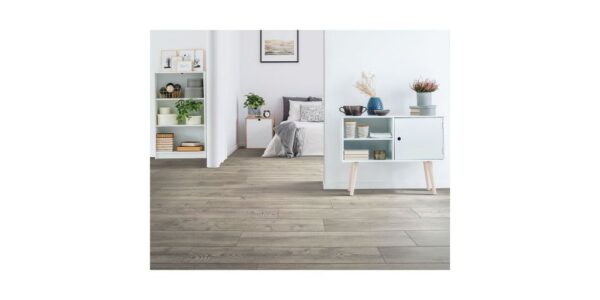 Mohawk RevWood Essentials Rivercrest Windsmoke Oak 7 1/2" CDL94-03 - Image 2