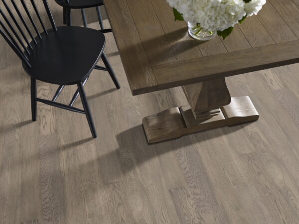 Shaw Hardwood Empire Oak Plank SW583-05014 - Image 2