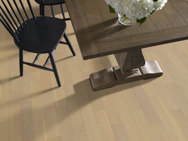 Shaw Hardwood Fifth Avenue Oak SW663-01028 - Image 2