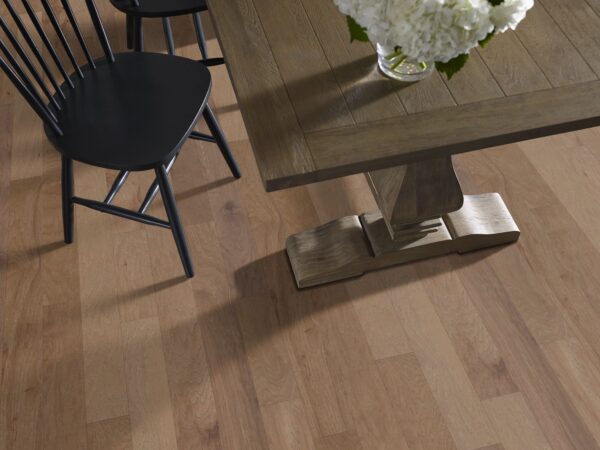 Shaw Hardwood Northington Brushed SW670-02026 - Image 2