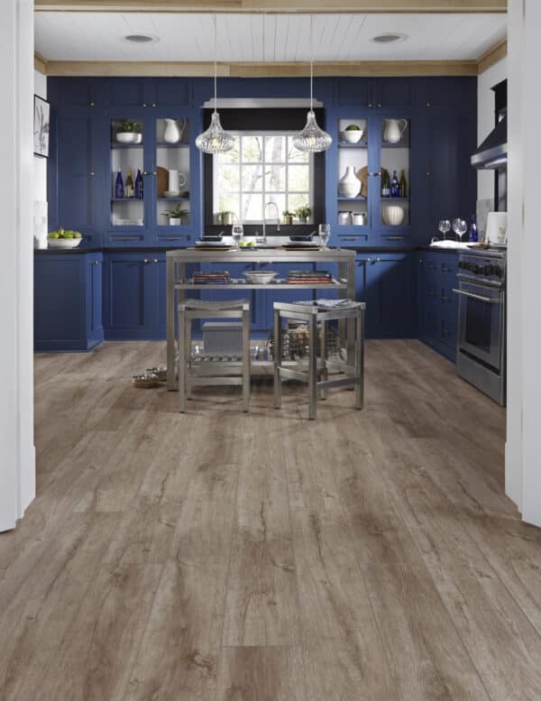 Mannington AduraAPEX Aspen Timber 8" APX031 - Image 2