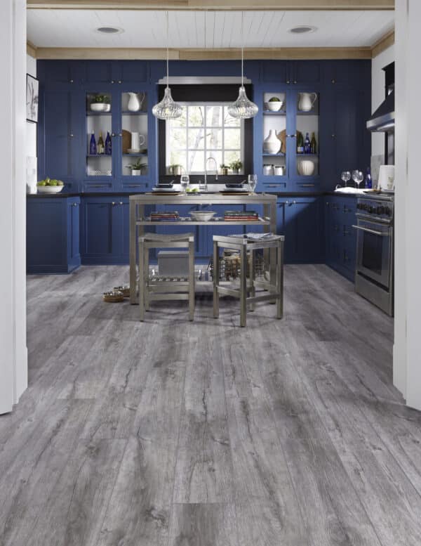 Mannington AduraAPEX Aspen Ash 8" APX032 - Image 2