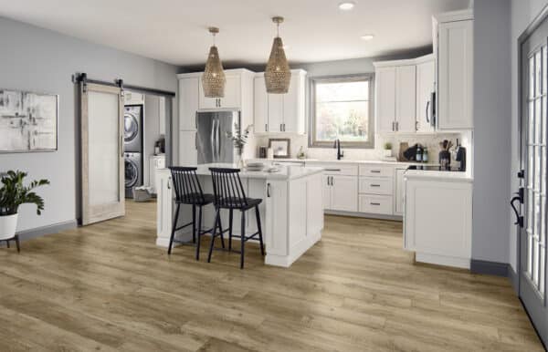 Mannington Realta Scandinavian Oak Nutmeg 7" RGD103 - Image 2